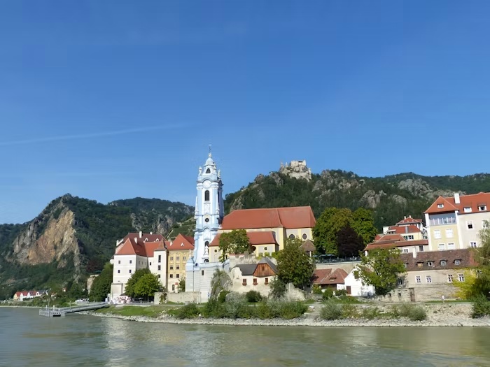 Historischer Ort an der Donau in der Wachau